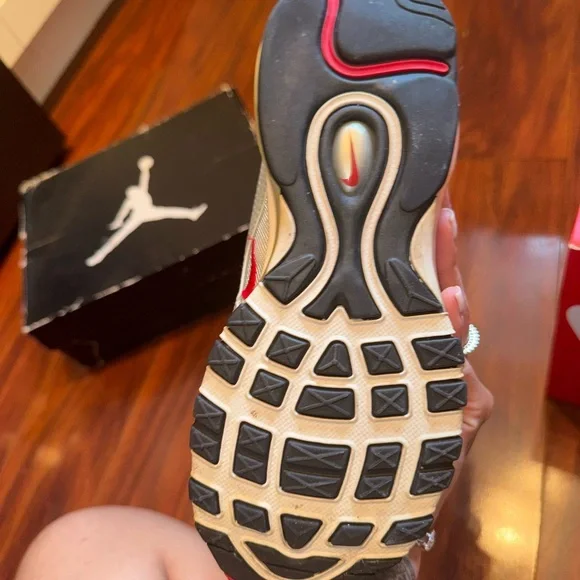 Nike Air Max 97 Metallic Silver Bullet with Red Accents - Picture 5 of 9